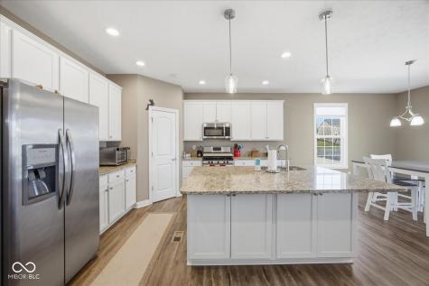 4876 Brickert Way Greenwood IN 46142