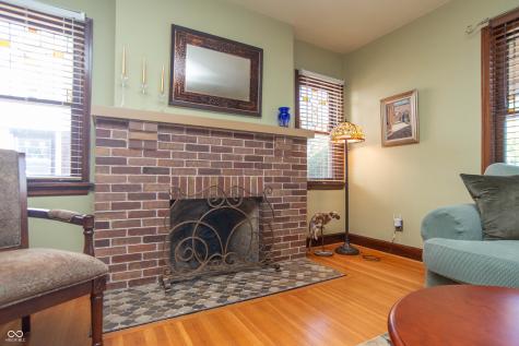 952 N Layman Avenue Indianapolis IN 46219