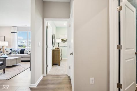6830 Levant Lane Indianapolis IN 46221