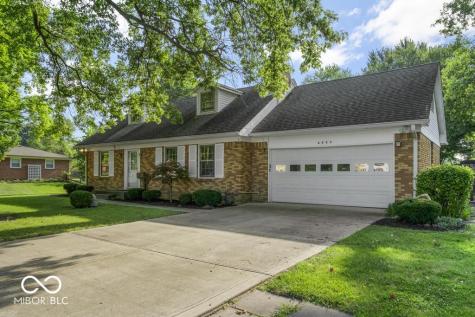 4823 Wanamaker Drive Indianapolis IN 46239