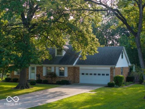 4823 Wanamaker Drive Indianapolis IN 46239