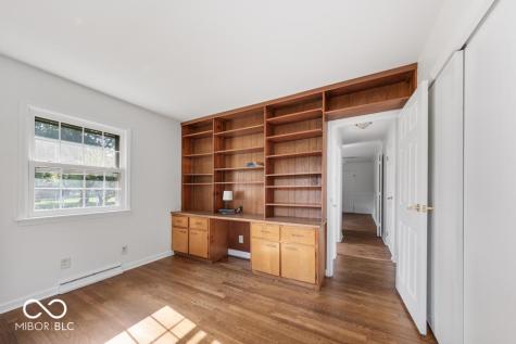 4823 Wanamaker Drive Indianapolis IN 46239