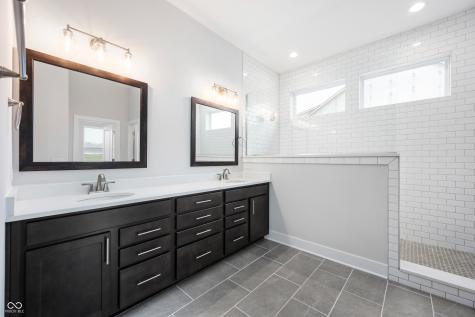 15914 Bellows Avenue Fishers IN 46040