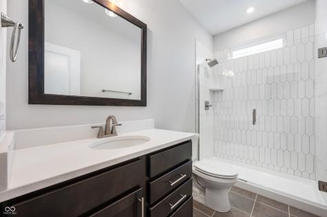 15914 Bellows Avenue Fishers IN 46040