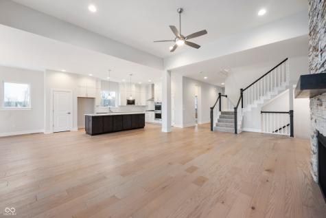 15914 Bellows Avenue Fishers IN 46040