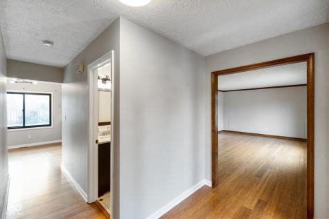 233 Boulder Court Carmel IN 46032