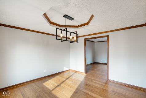 233 Boulder Court Carmel IN 46032