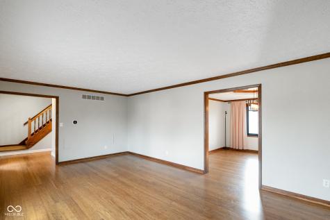 233 Boulder Court Carmel IN 46032