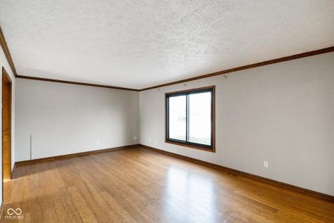 233 Boulder Court Carmel IN 46032