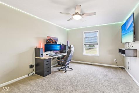 2128 Creekstone Drive Columbus IN 47201