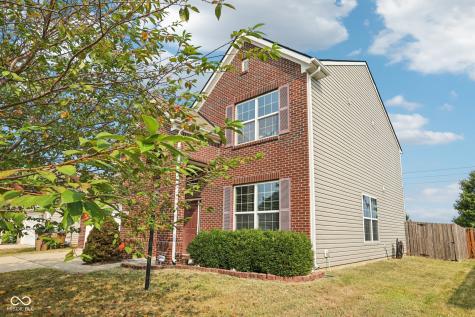 2128 Creekstone Drive Columbus IN 47201