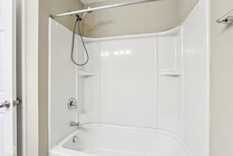 2128 Creekstone Drive Columbus IN 47201