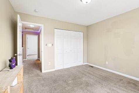 2128 Creekstone Drive Columbus IN 47201