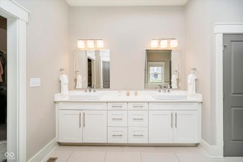 3989 Birkdale Drive Carmel IN 46033