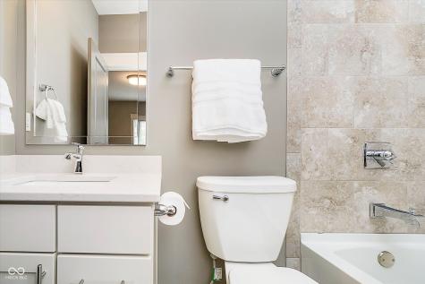 3989 Birkdale Drive Carmel IN 46033