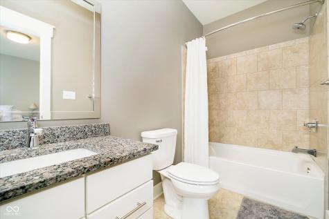 3989 Birkdale Drive Carmel IN 46033