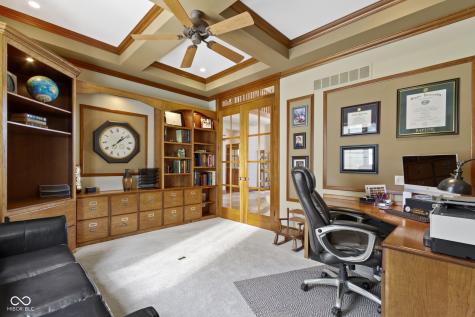 12010 Landover Lane Fishers IN 46037