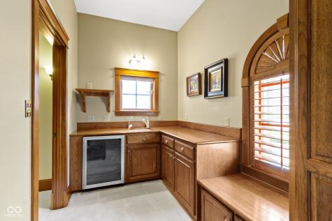 12010 Landover Lane Fishers IN 46037