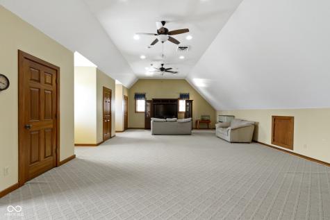 12010 Landover Lane Fishers IN 46037