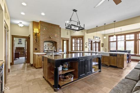 12010 Landover Lane Fishers IN 46037