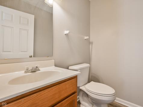 1581 Dale Court Greenfield IN 46140