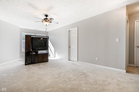 1581 Dale Court Greenfield IN 46140