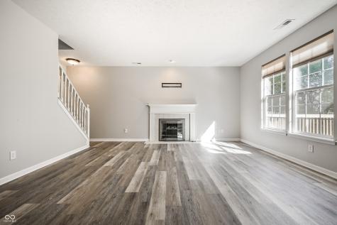 1581 Dale Court Greenfield IN 46140