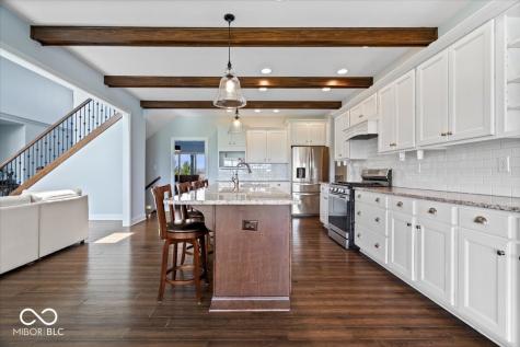 16540 Shore Oaks Court Noblesville IN 46060