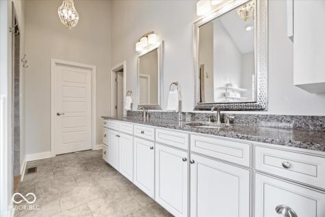16540 Shore Oaks Court Noblesville IN 46060