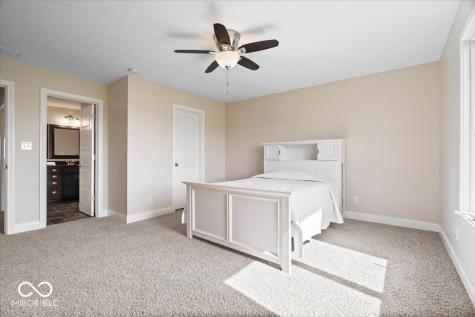16540 Shore Oaks Court Noblesville IN 46060