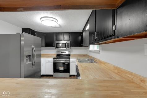 2525 E Jackson Street Muncie IN 47303