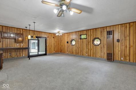 2525 E Jackson Street Muncie IN 47303