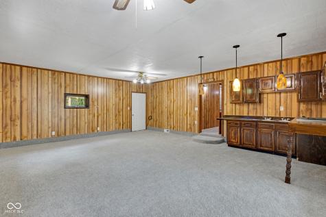 2525 E Jackson Street Muncie IN 47303