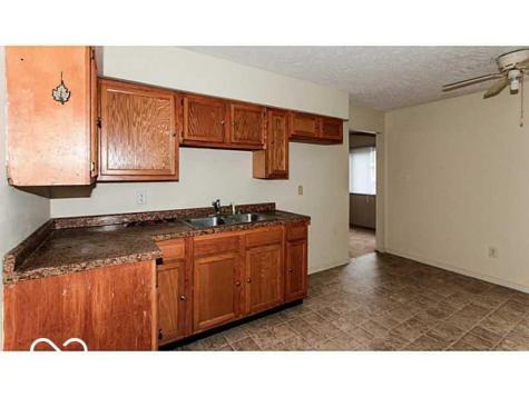 5429 E Burgess Avenue Indianapolis IN 46219