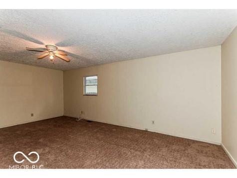 5429 E Burgess Avenue Indianapolis IN 46219
