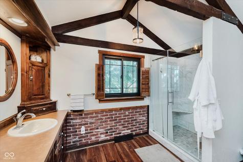 7825 E 500 S Zionsville IN 46077