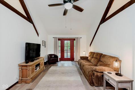 7825 E 500 S Zionsville IN 46077