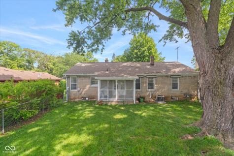 1683 Conner Street Noblesville IN 46060