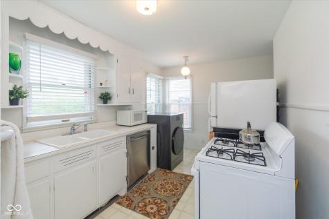1683 Conner Street Noblesville IN 46060
