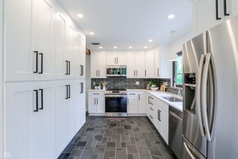 32 Circle Drive Carmel IN 46032