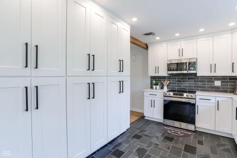 32 Circle Drive Carmel IN 46032
