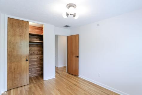 32 Circle Drive Carmel IN 46032