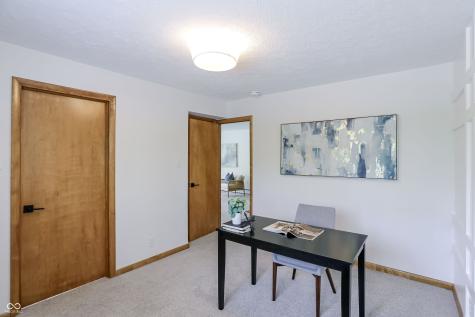 32 Circle Drive Carmel IN 46032
