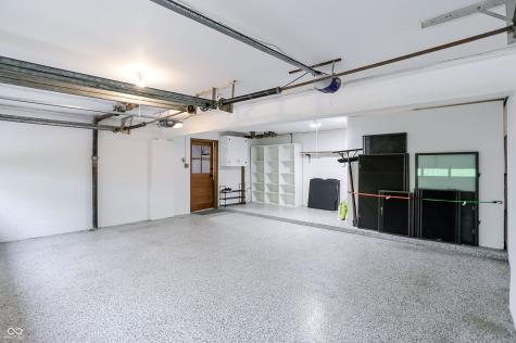 32 Circle Drive Carmel IN 46032