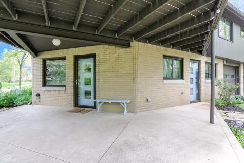 32 Circle Drive Carmel IN 46032