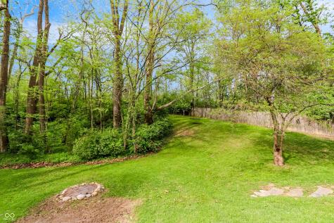 32 Circle Drive Carmel IN 46032