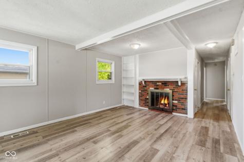 729 Auvergne Avenue Indianapolis IN 46203