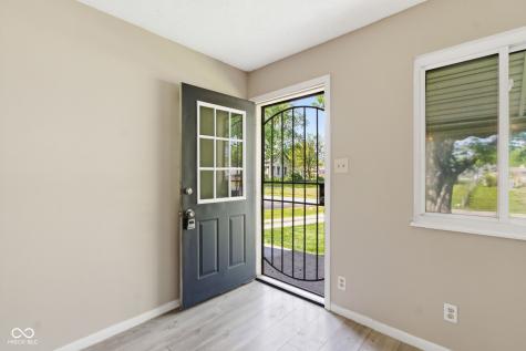 729 Auvergne Avenue Indianapolis IN 46203