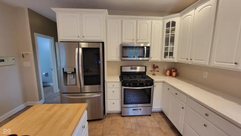 5773 Station Hill Drive Avon IN 46123