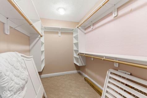 5773 Station Hill Drive Avon IN 46123